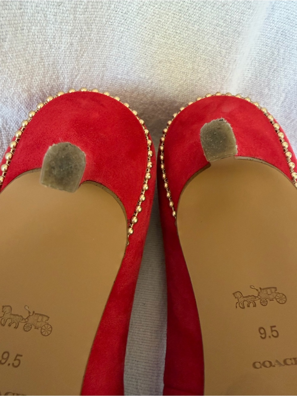 Coach Red Suede Gold Stud Trim Pointed Toe Pumps Heels 9.5 - Picture 8 of 9